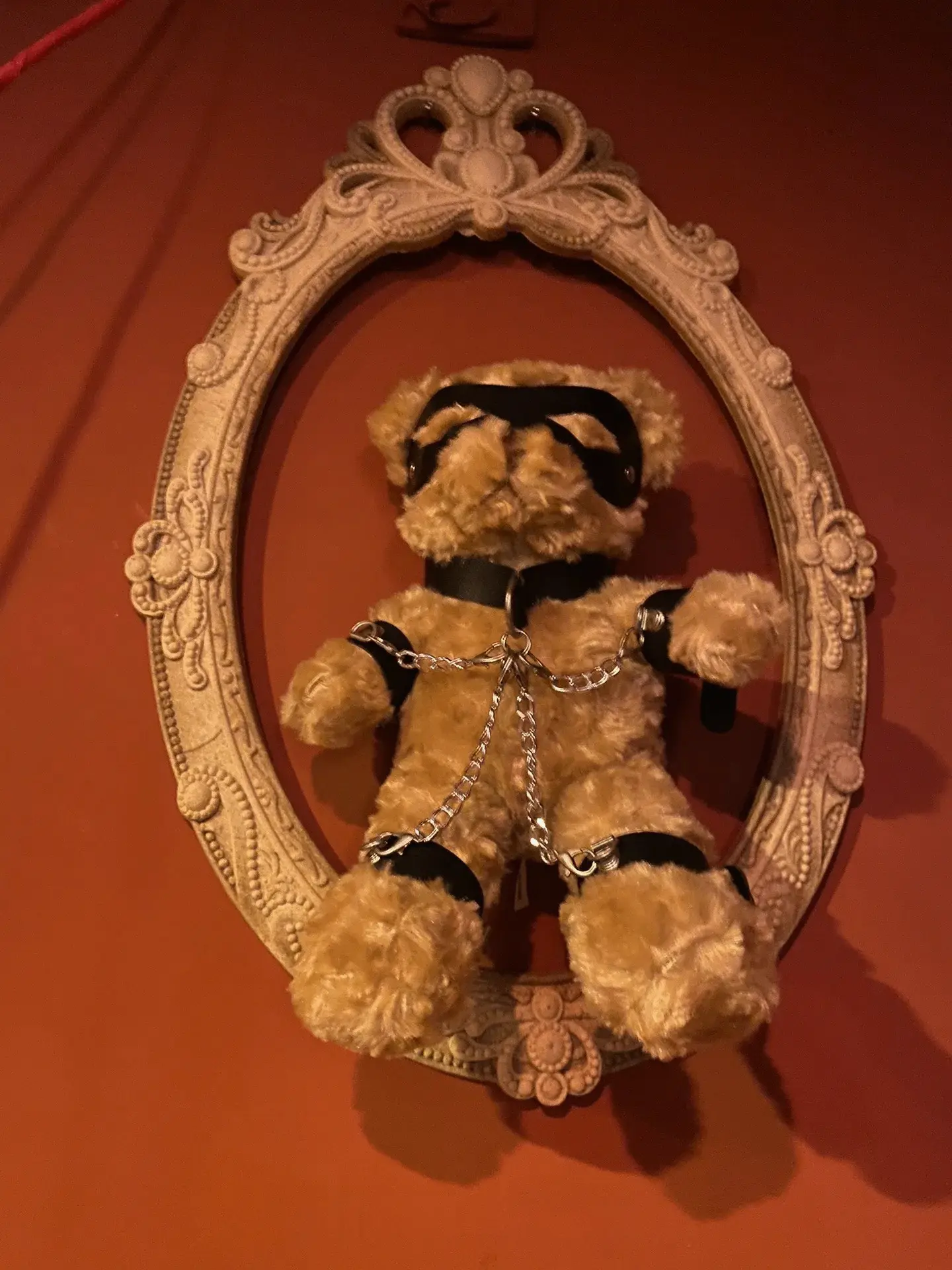 西檬之家-字母圈中的Tickle是什么？BDSM新人入圈指南